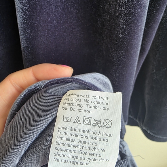 Madewell Velvet Ballon-Sleeve Dress - Picture 11 of 11